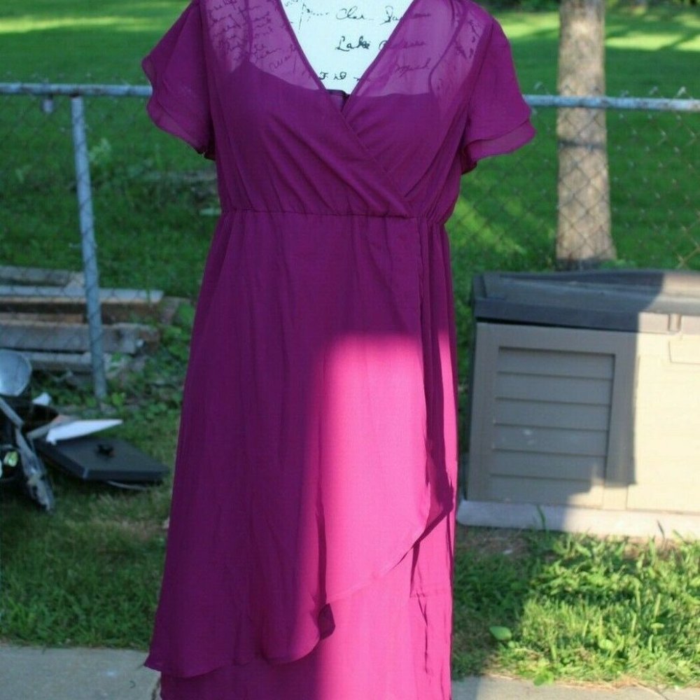 Merona Women's Dress Sheer Top - Maroon Size Large